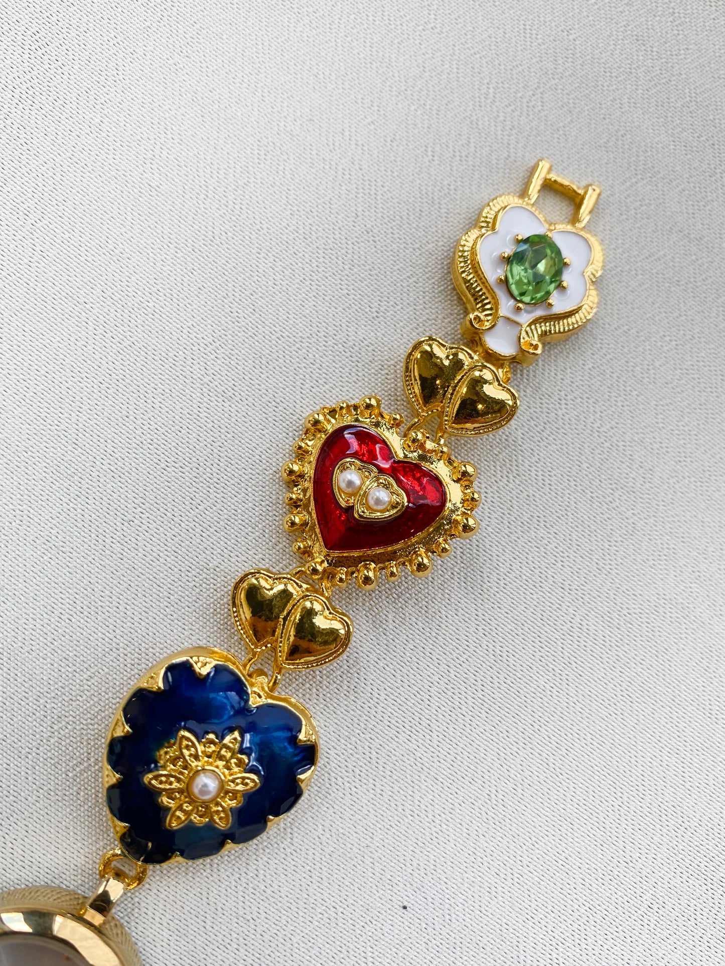 Gold - Heart-shaped Watch