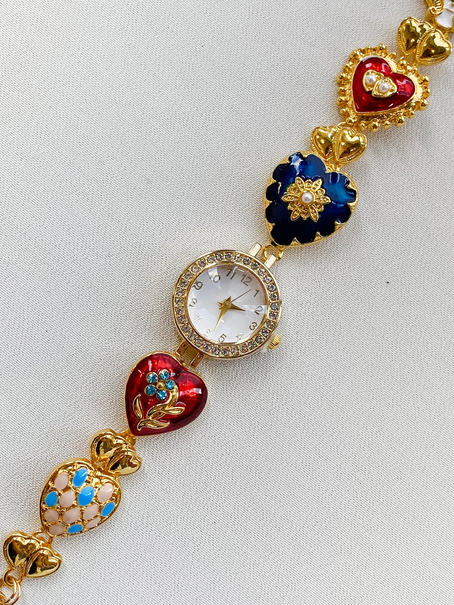 Gold - Heart-shaped Watch