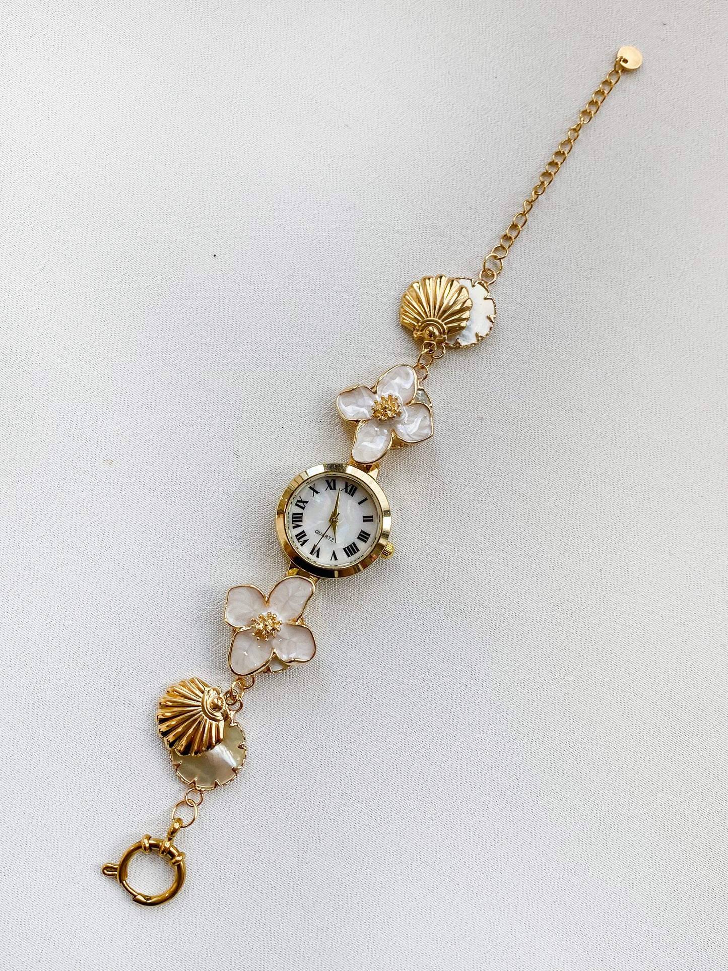Gold - Flower & Shell Charm Watch