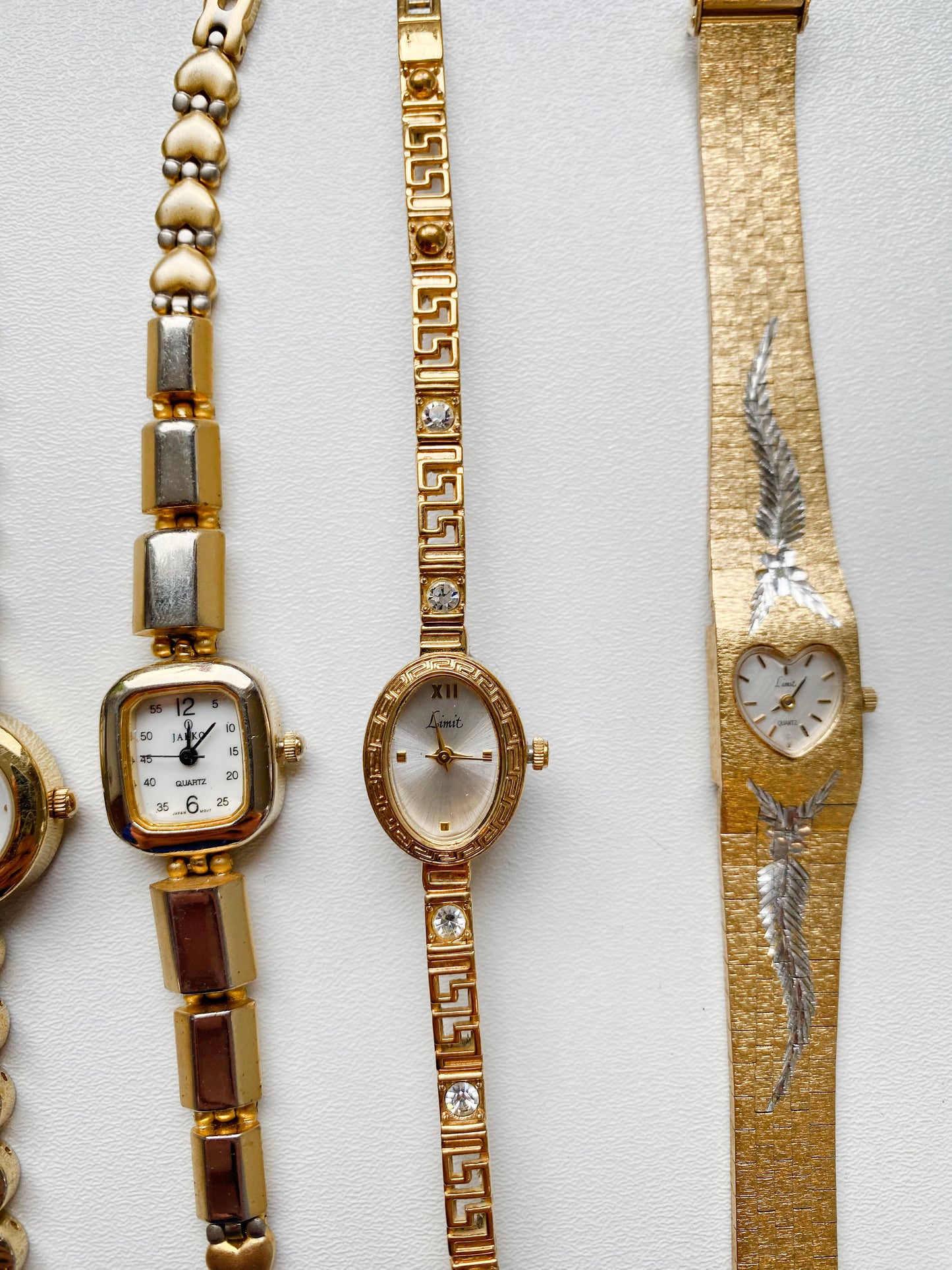 GOLD - VINTAGE WATCHES
