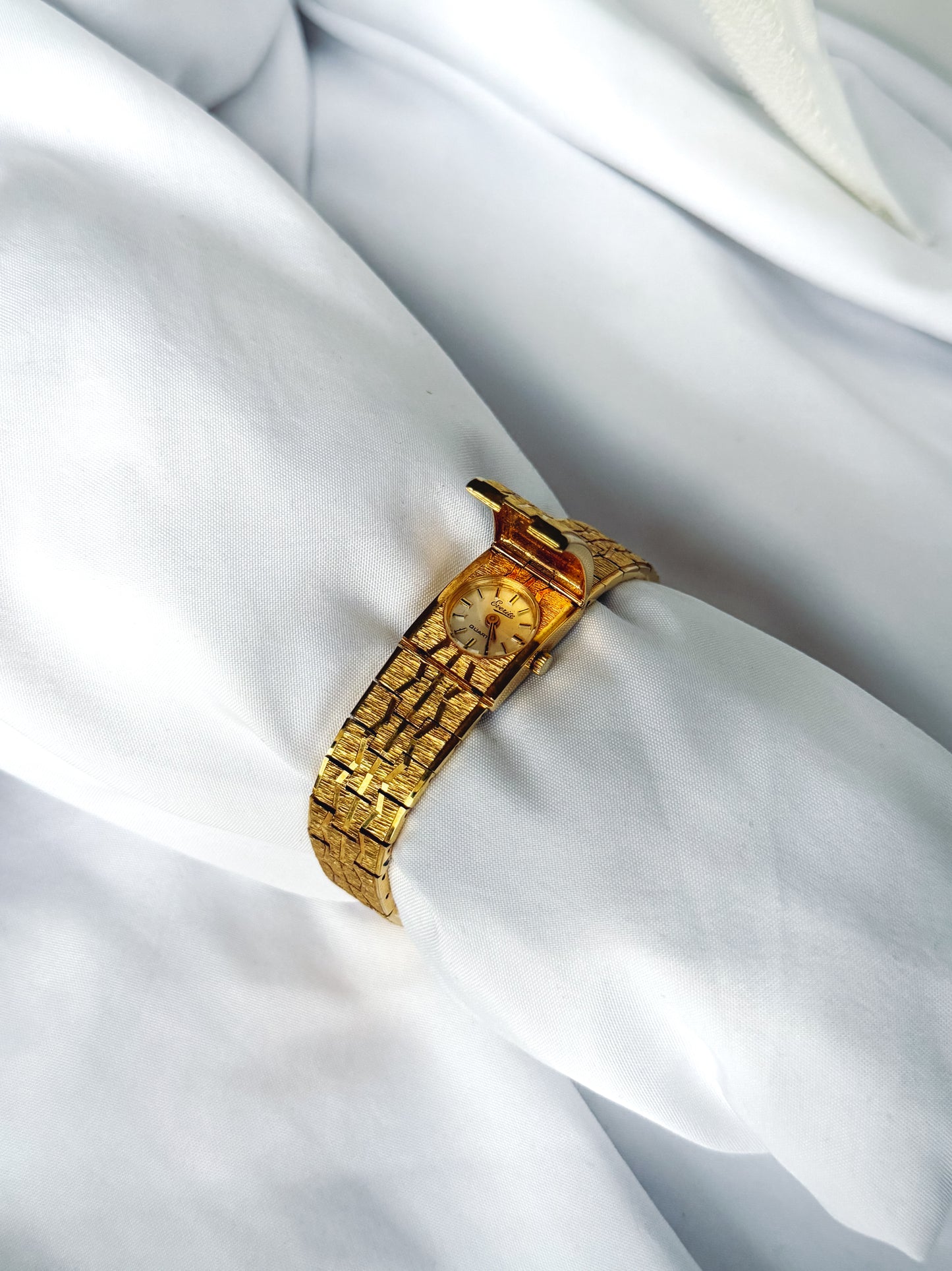 Gold - RARE Hidden Dial Bracelet Watch (1980s)