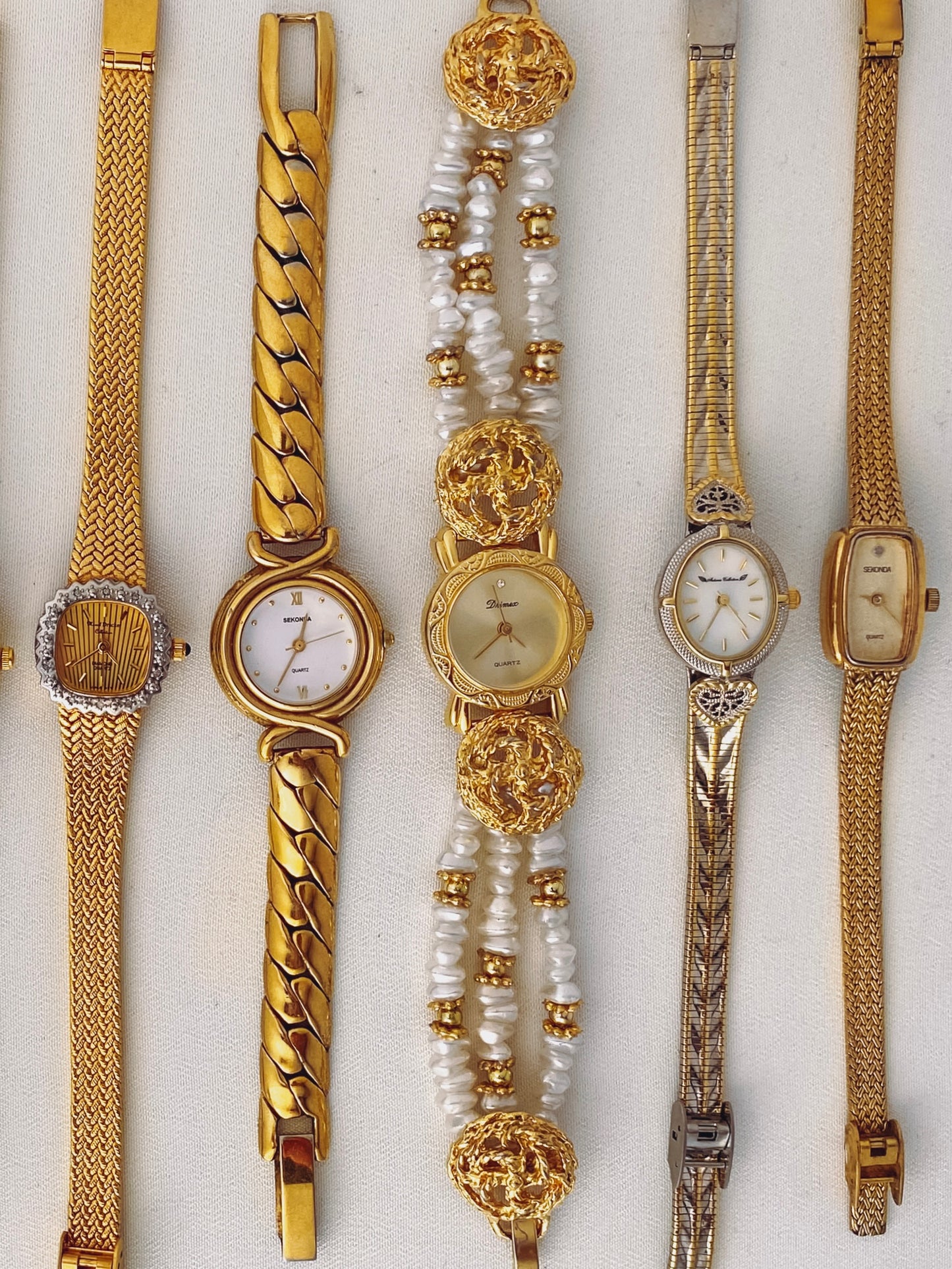 GOLD - DAINTY VINTAGE WATCHES II