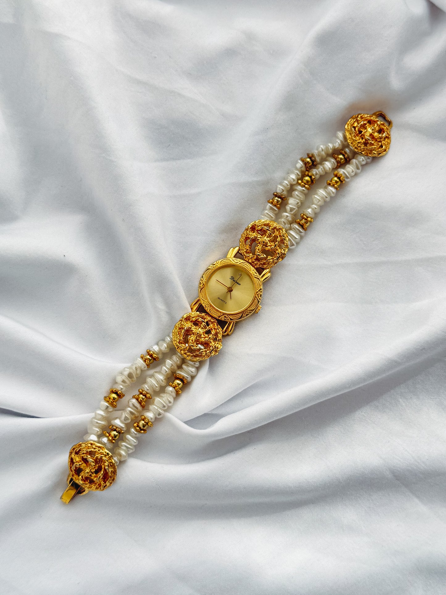 Gold - Vintage Pearl Bracelet Watch