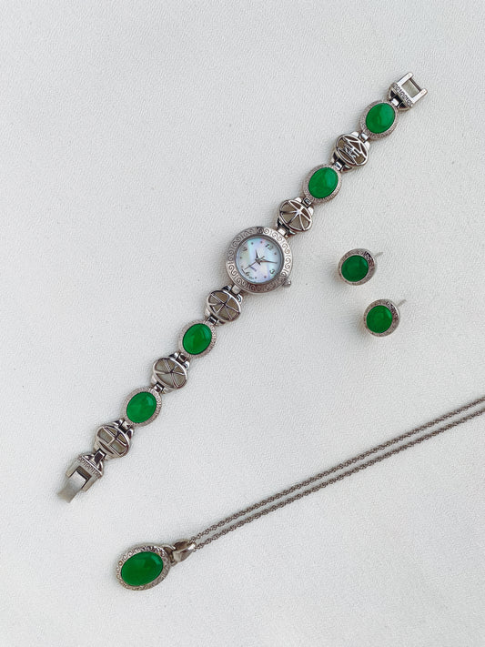 Vintage Silver & Green Jade-Inspired Jewelry Set – Watch, Necklace & Earrings