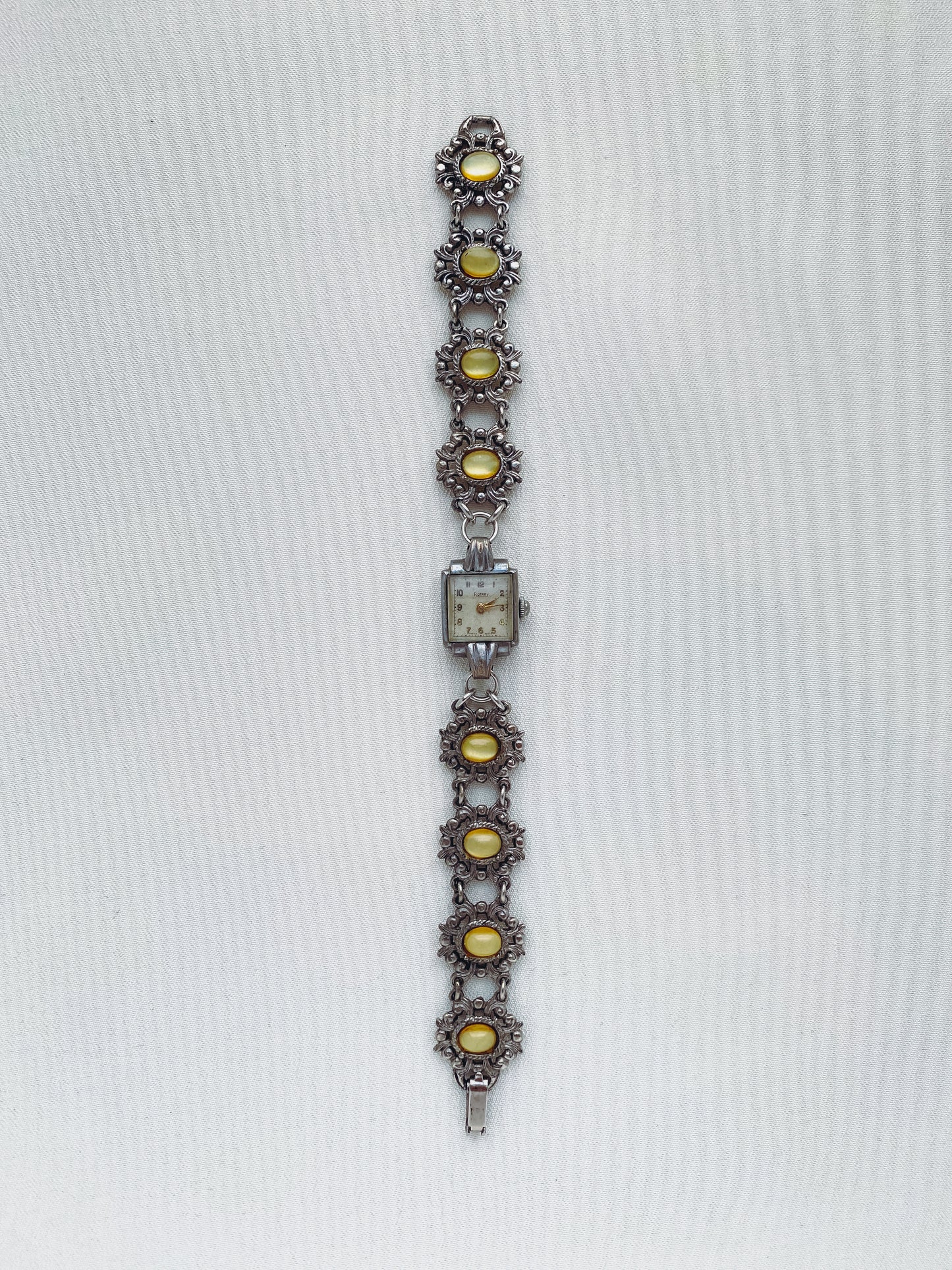 Silver - Antique Square Dial Bracelet Watch