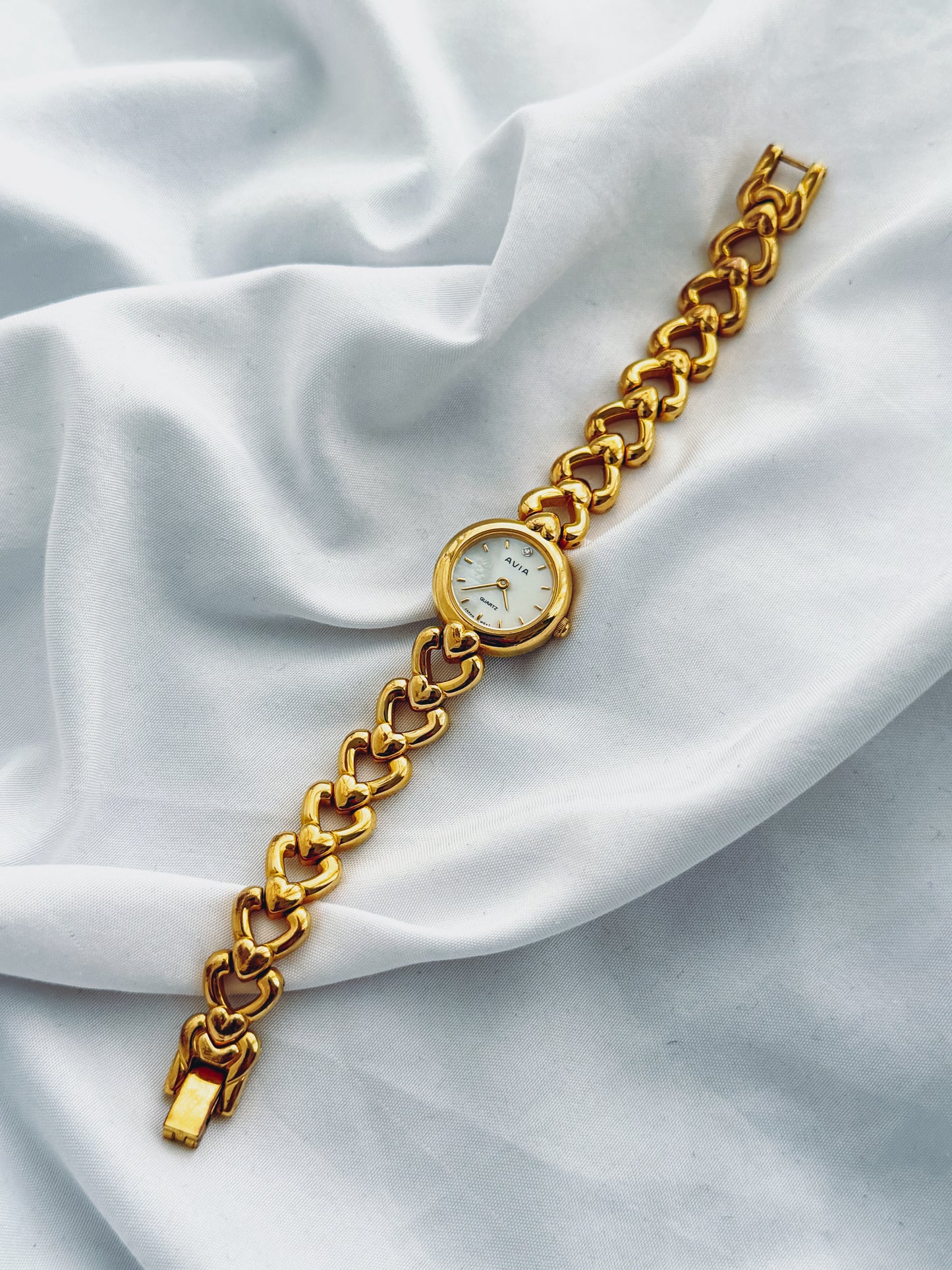 Gold - 1990s Avia Heart Watch