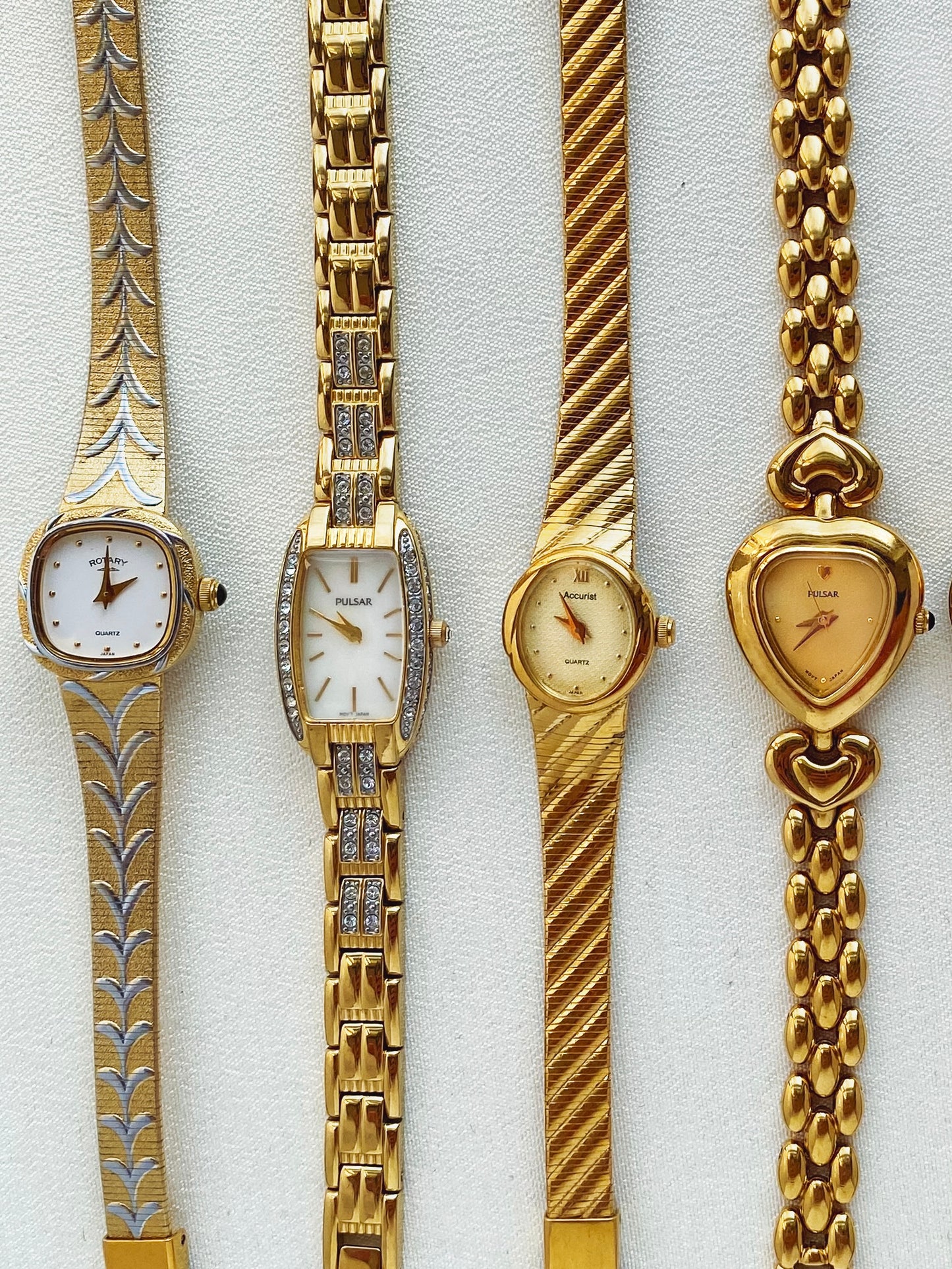 GOLD - VINTAGE WATCHES