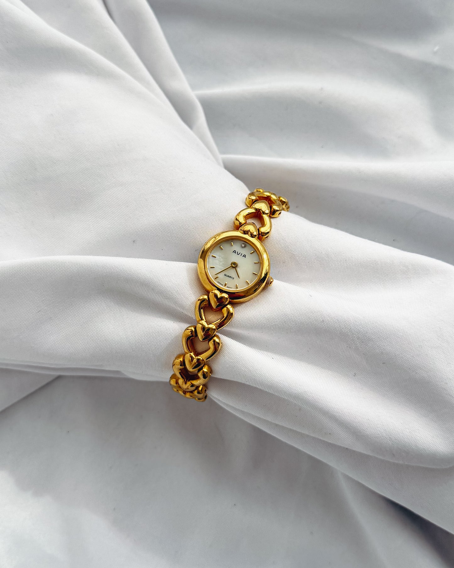 Gold - 1990s Avia Heart Watch