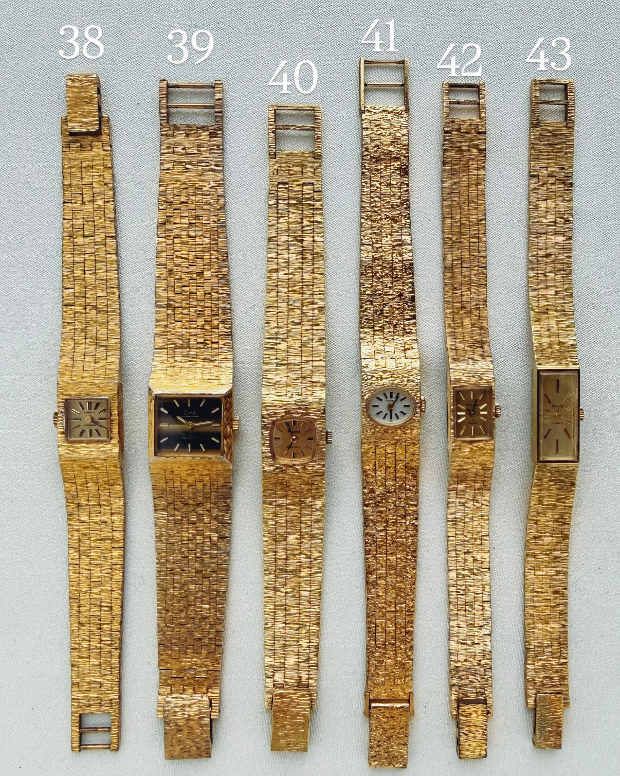GOLD - VINTAGE WATCHES - IV