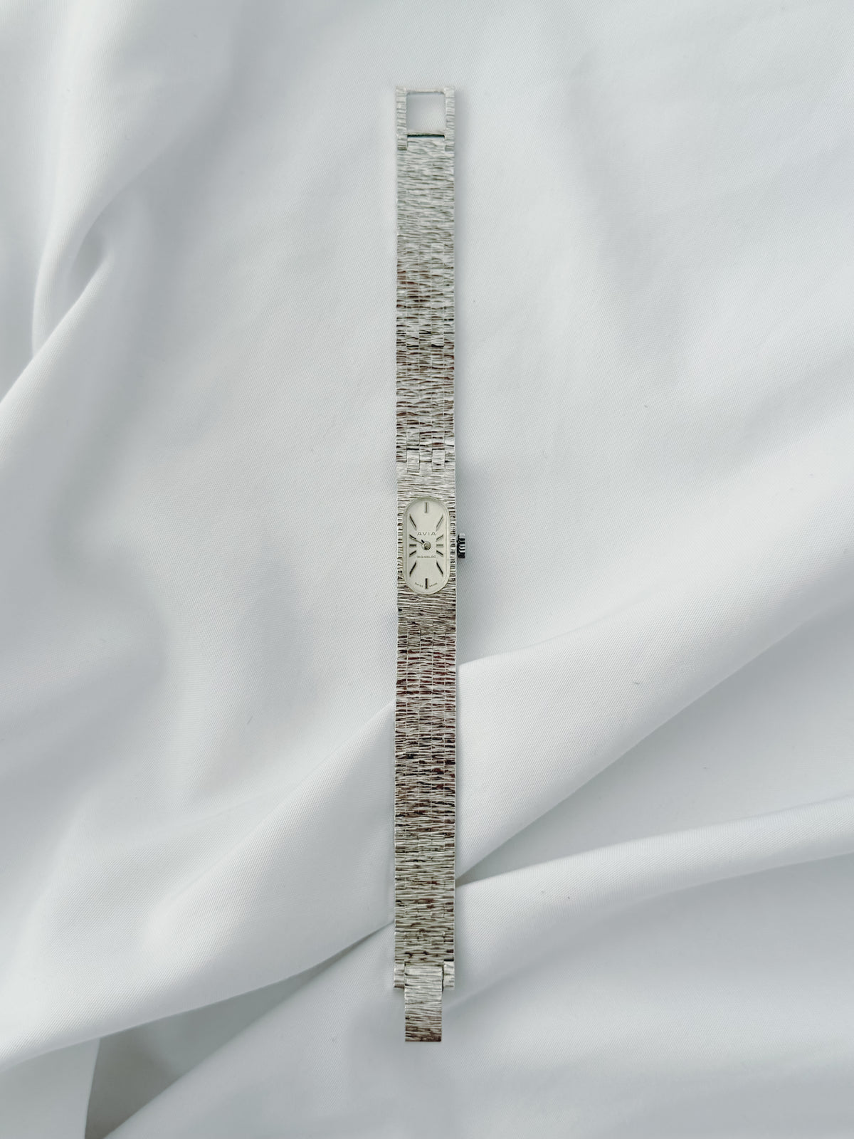 Silver - Vintage 1960s Slim Avia Watch