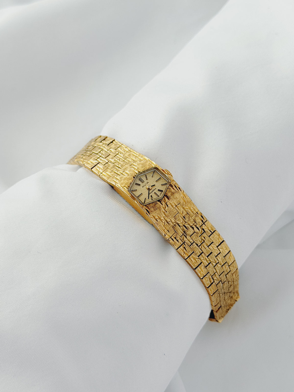 Gold - RARE 1970s Textured Bracelet Geometric Dial Watch
