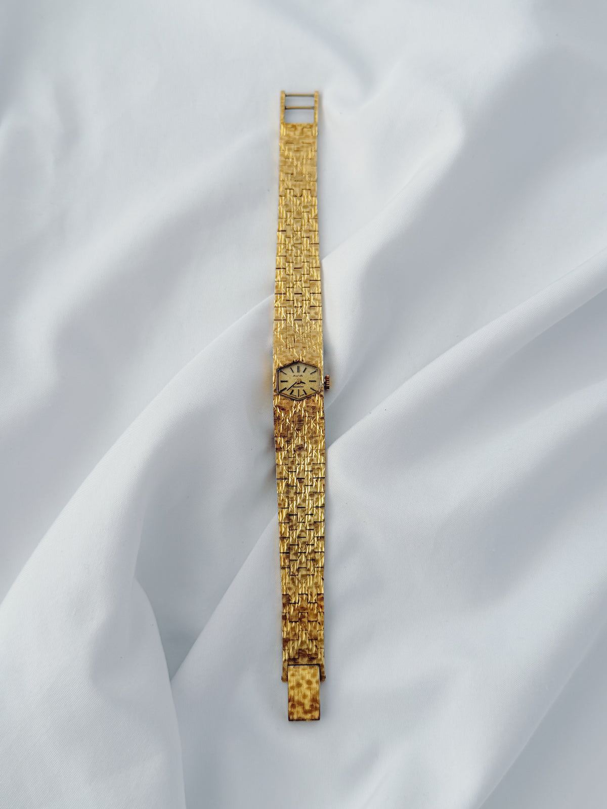 Gold - RARE 1970s Textured Bracelet Geometric Dial Watch