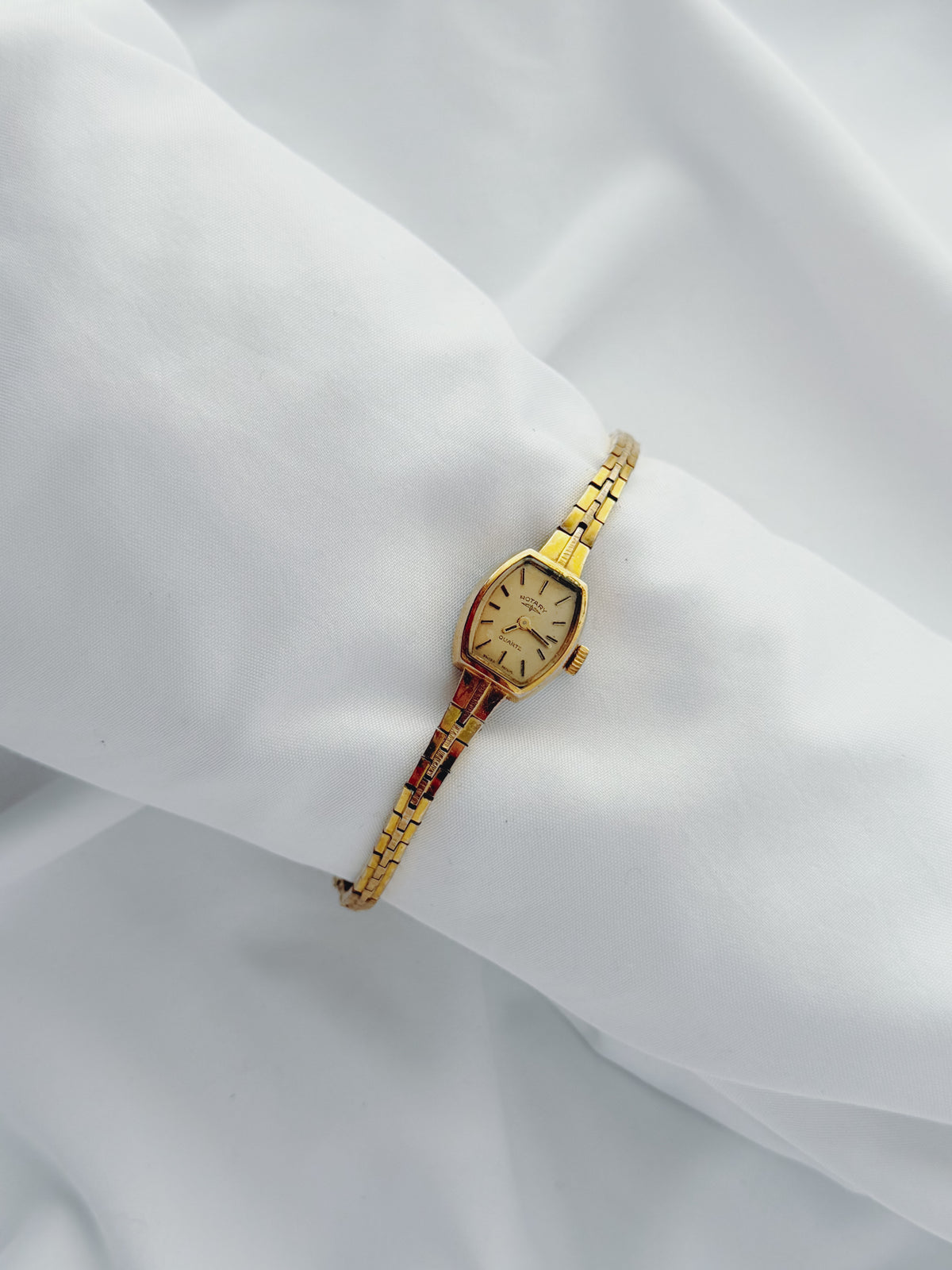 Gold - Vintage 1970s Rotary Cocktail Watch
