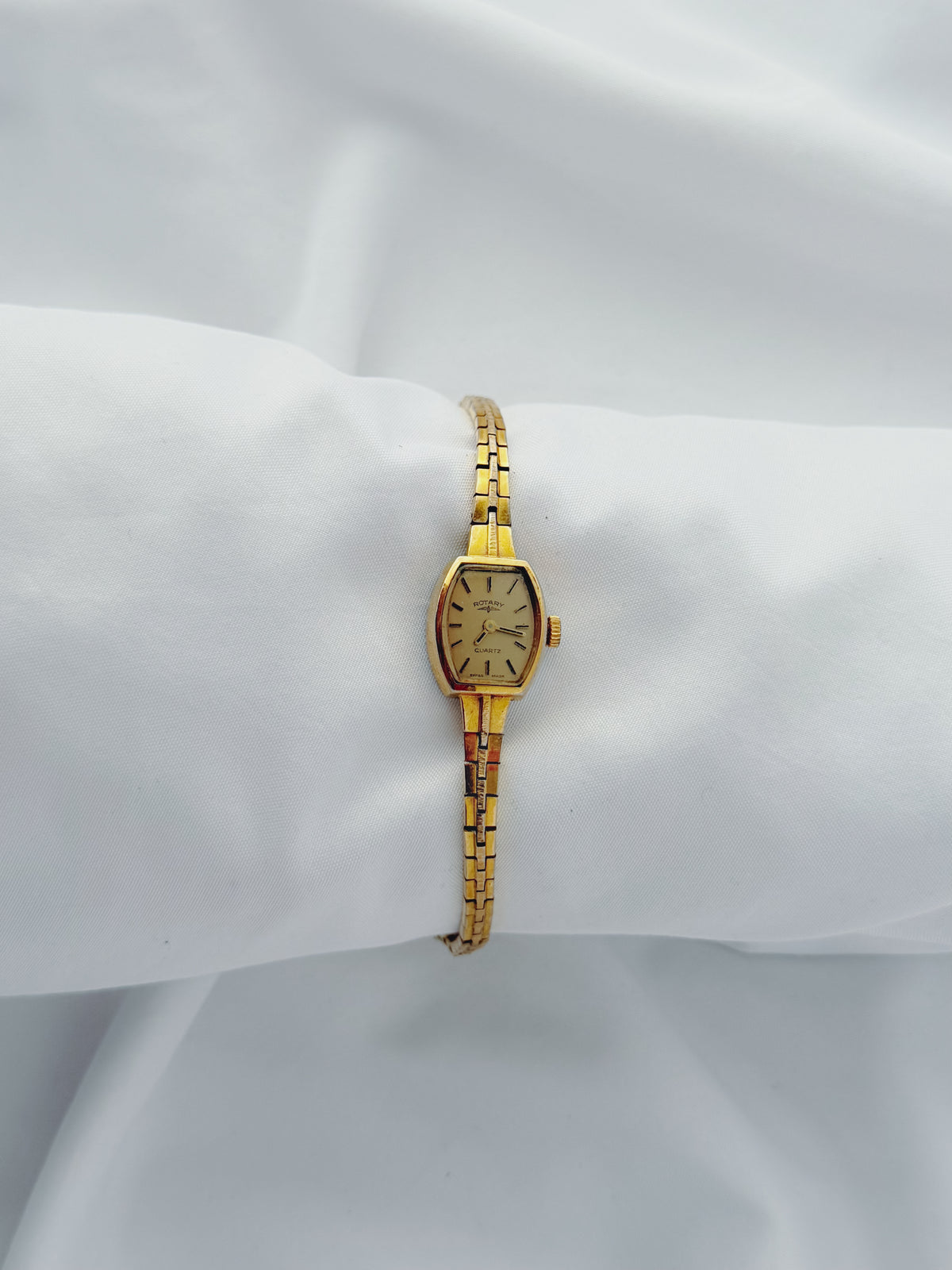 Gold - Vintage 1970s Rotary Cocktail Watch