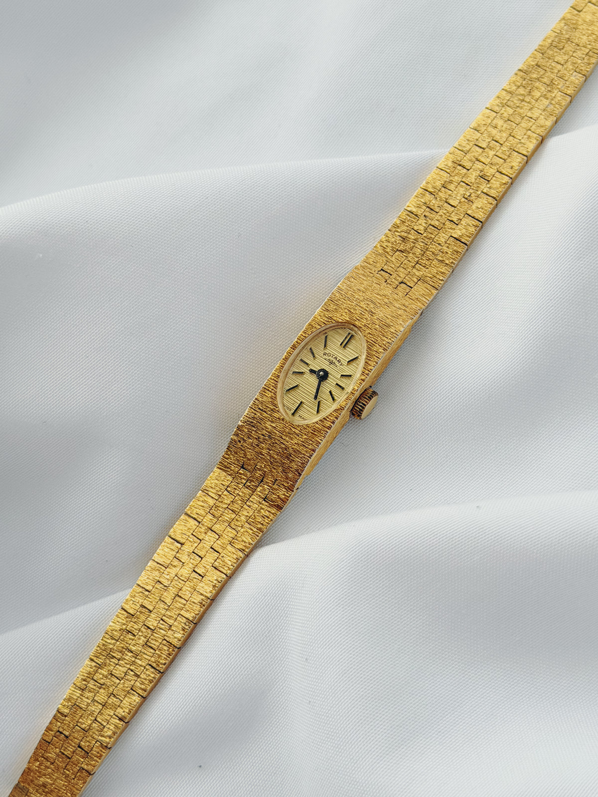 Gold - Vintage 1960s Slim Rotary Watch