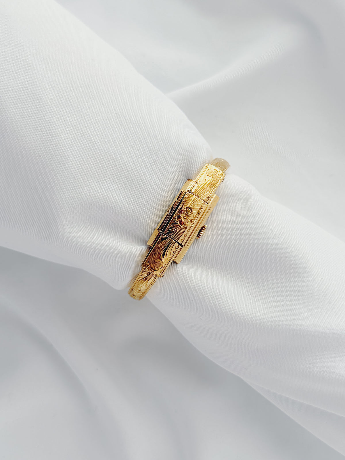 Gold - EXTREMELY RARE 1950s Hidden Dial Watch