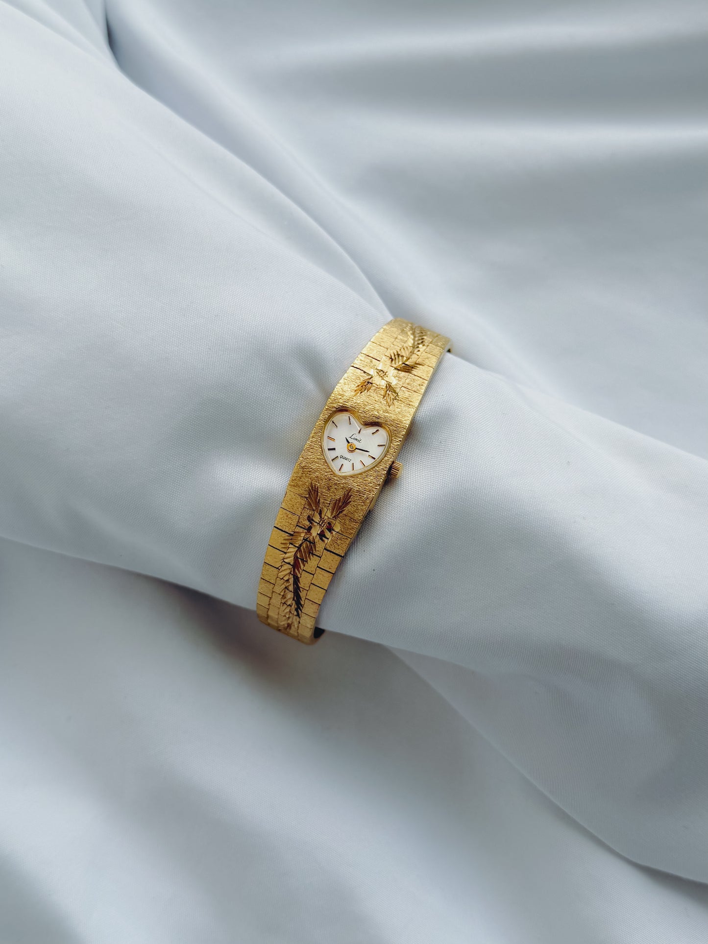 Gold - RARE Heart-Shaped Watch