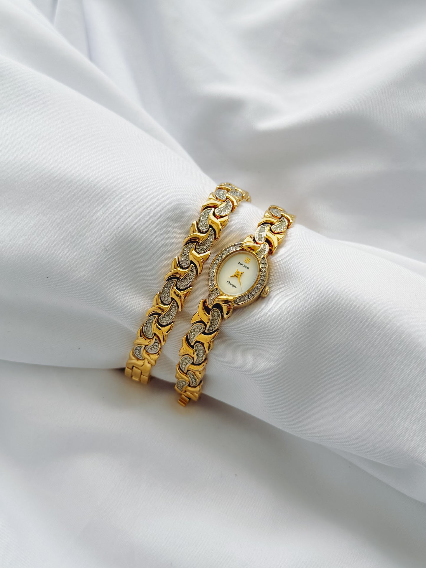 Gold - Vintage Sekonda Watch & Bracelet Set