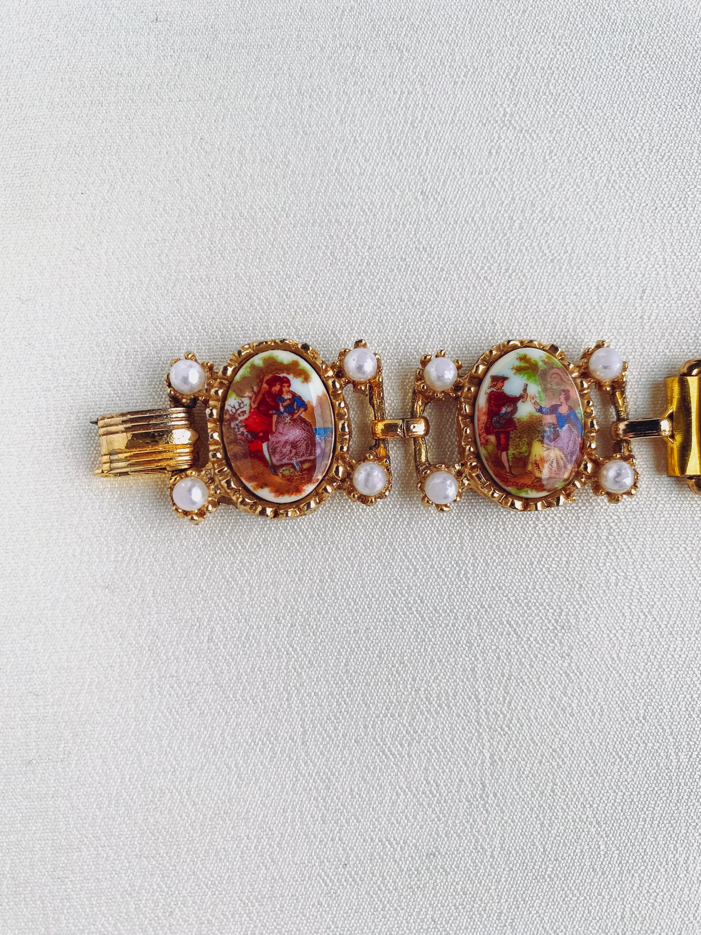 Gold - Heart-Shaped Porcelain Watch