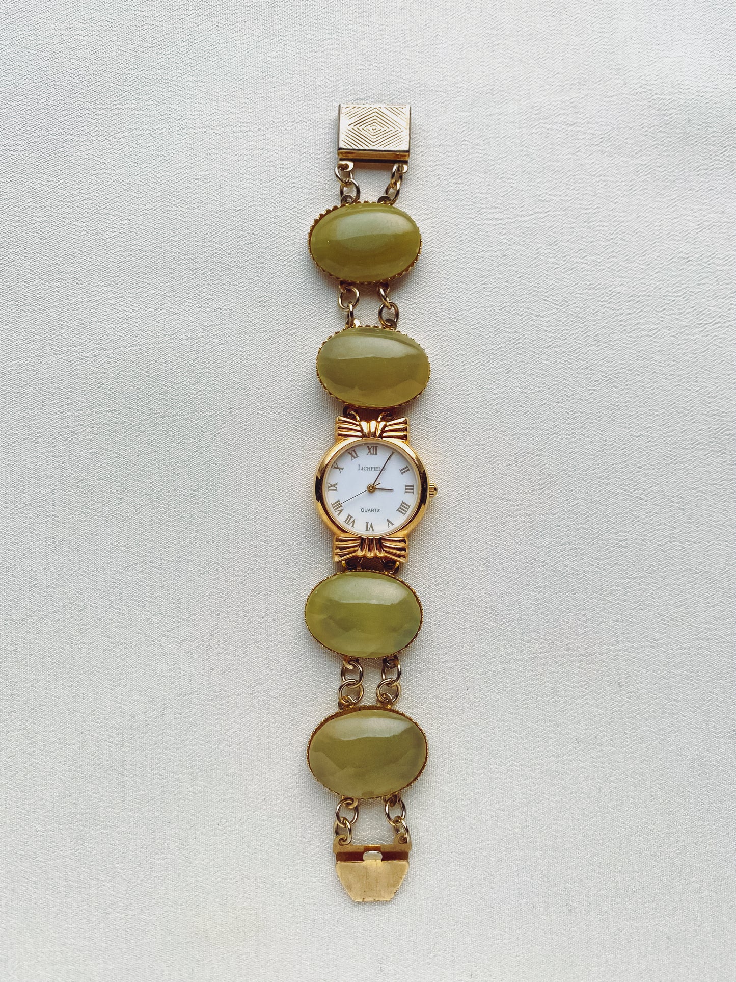 Gold - Onyx Gemstone Watch