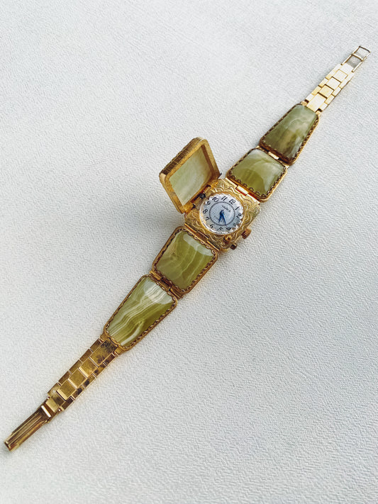 Gold - 1970s Green Onyx Gemstone Watch