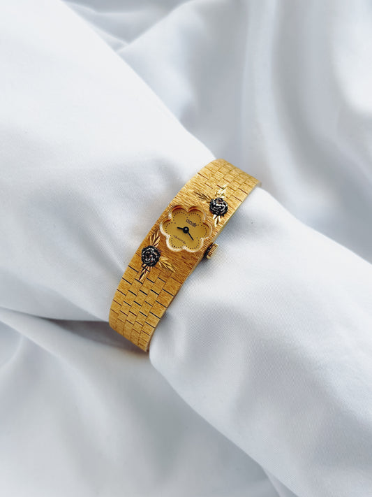 Gold - 1960s EXTREMELY RARE Flower-Shaped Dial Watch