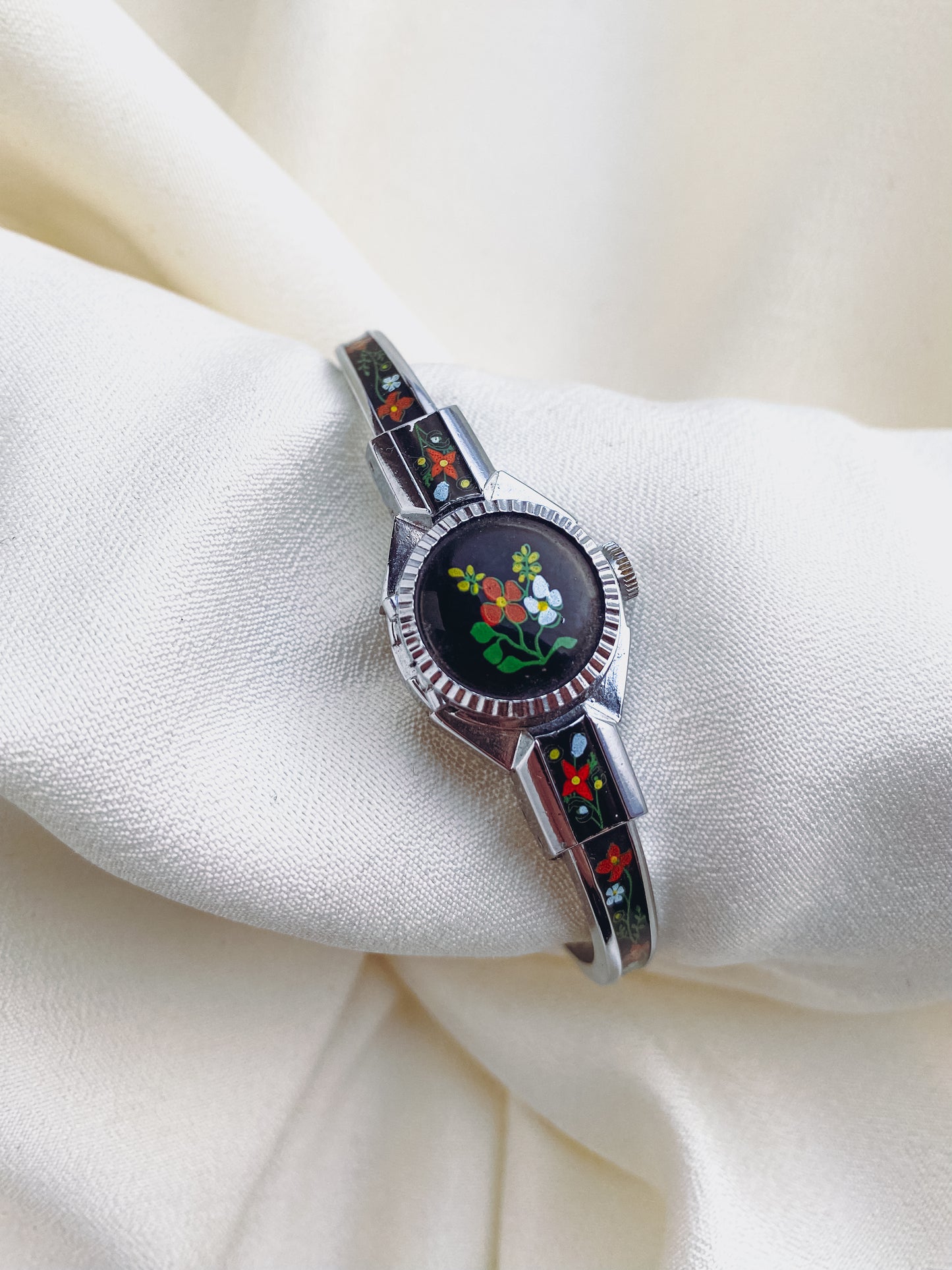 Silver - Floral Peekaboo Watch