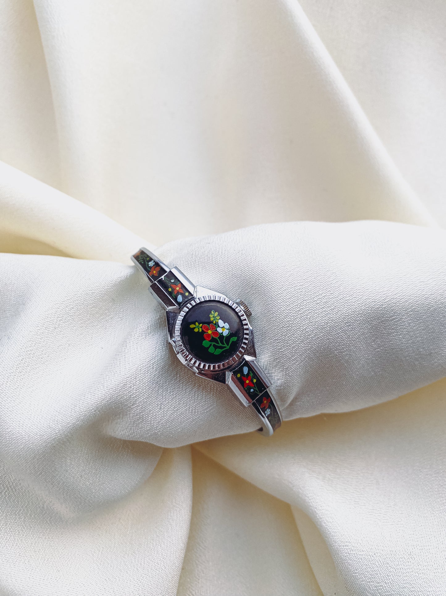 Silver - Floral Peekaboo Watch