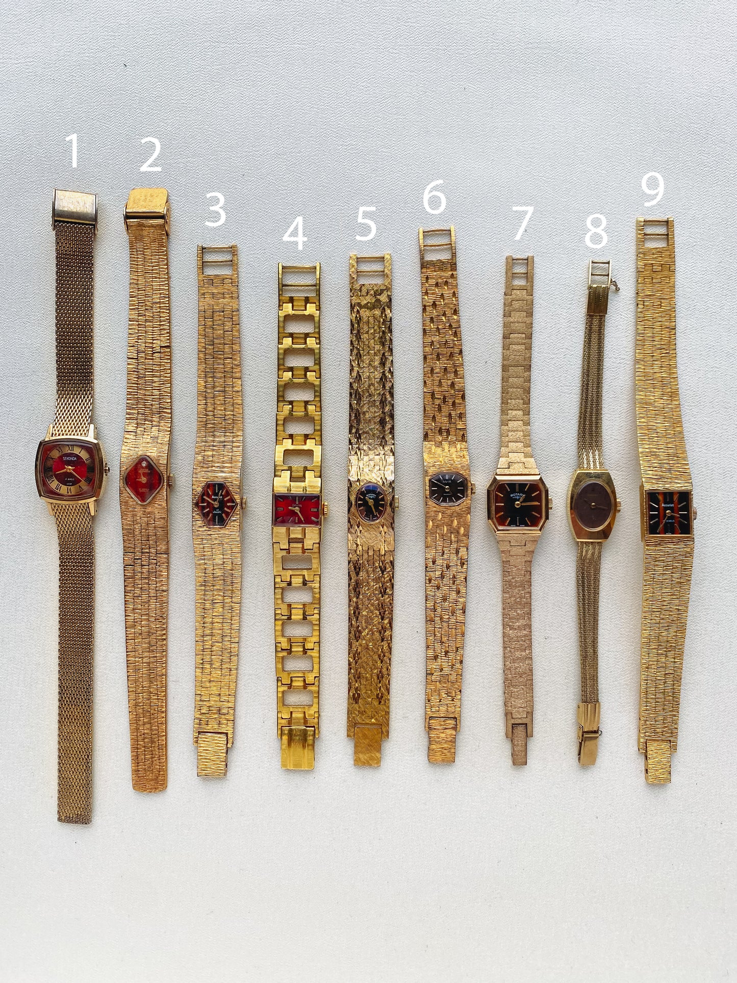 GOLD - RARE 1970s VINTAGE WATCHES