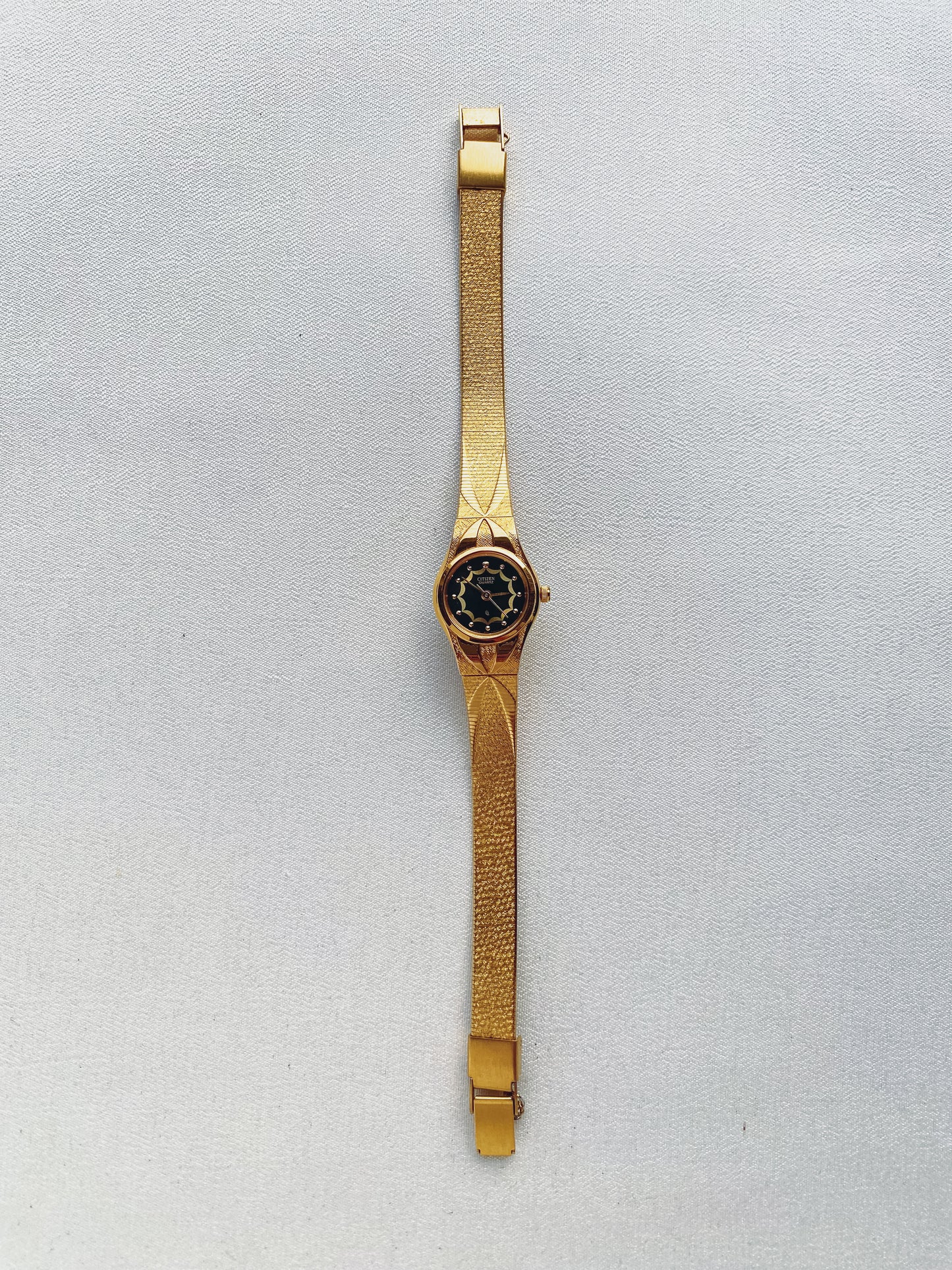 Gold - Rare Dainty Citizen Watch